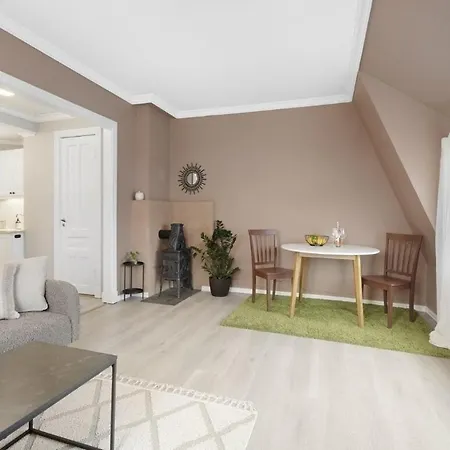 Cozy In The Heart Of 아파트 *