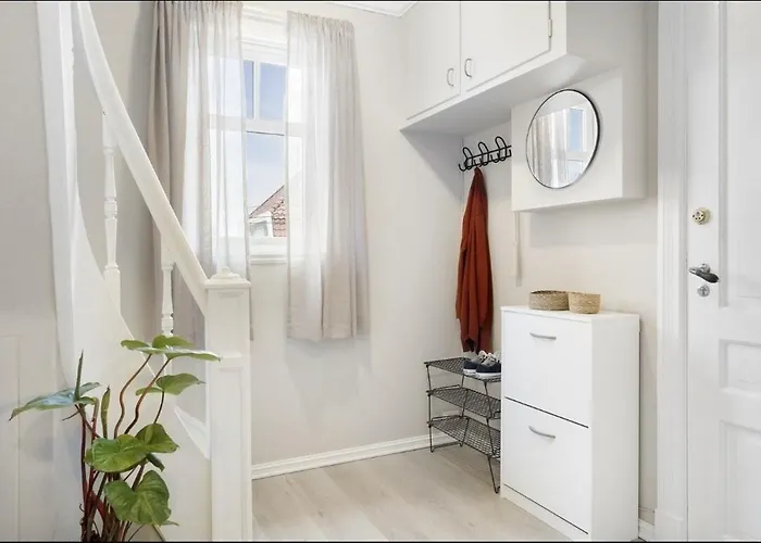 Cozy In The Heart Of Lägenhet